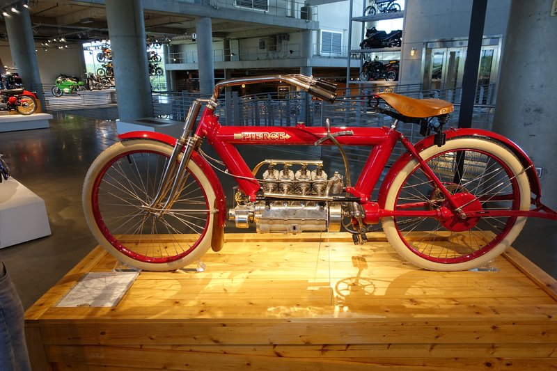 1909–1914 Pierce FOUR