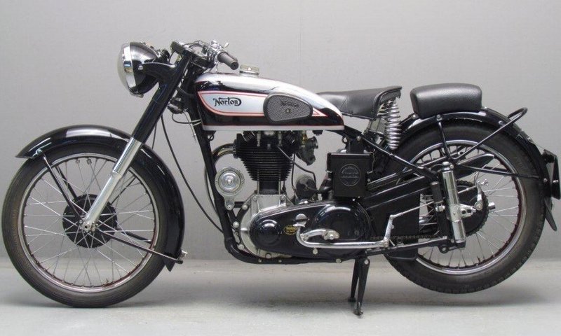1947–1958 Norton INTERNATIONAL MODEL 30