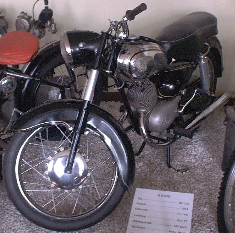 1953–1957 Ardie BD 175