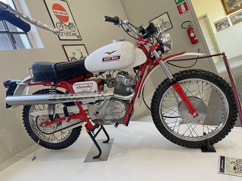 1960–1967 Moto Guzzi STORNELLO