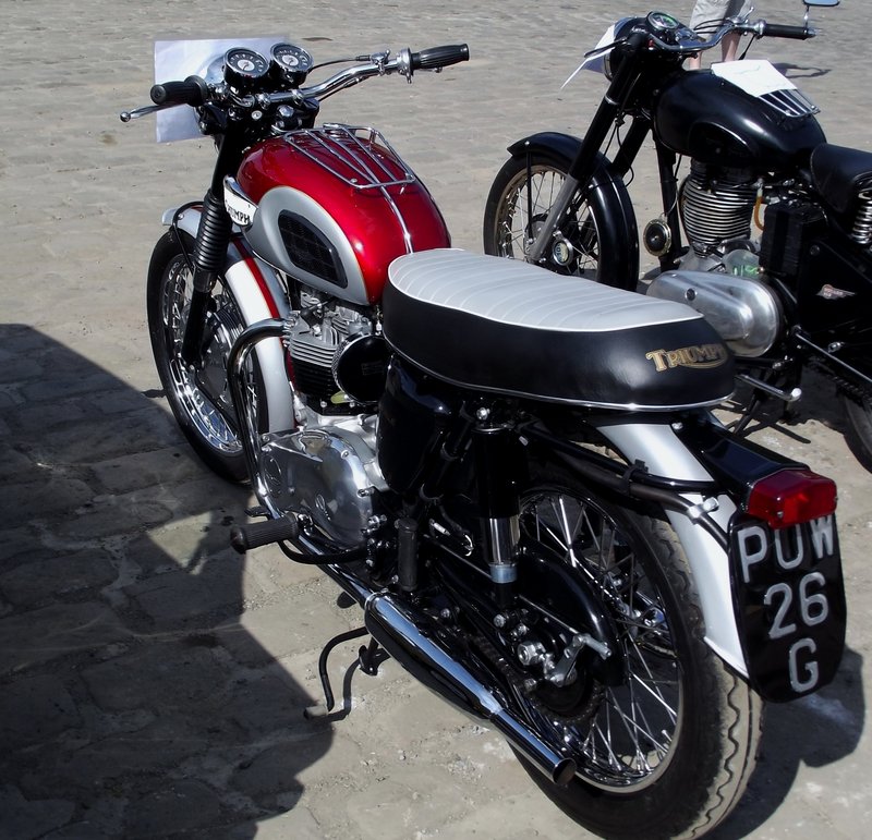 1960–1962 Triumph T120 R BONNEVILLE
