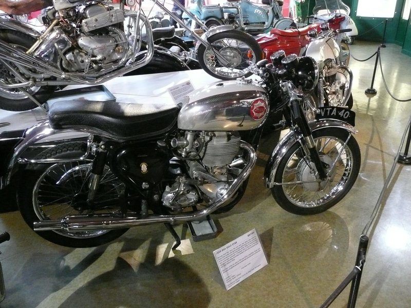 1962–1963 BSA GOLD STAR
