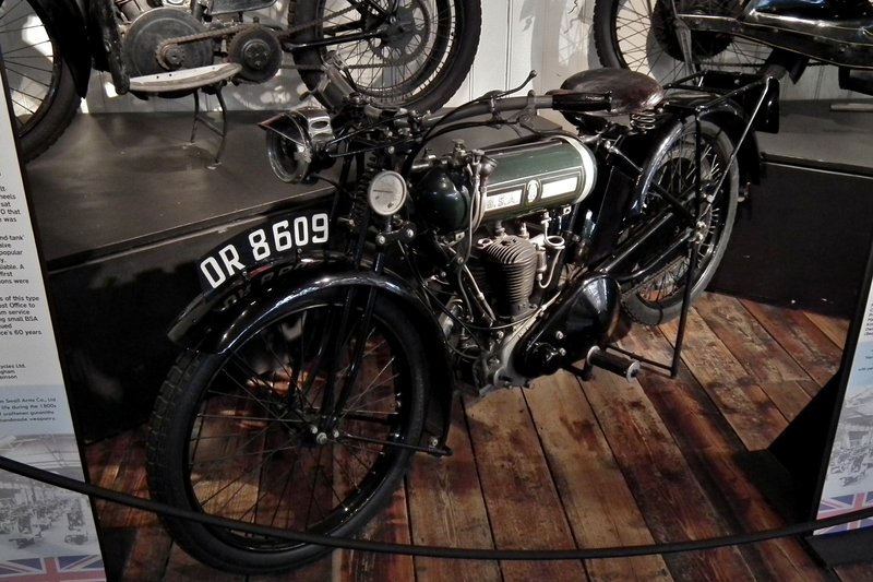 1967–1969 BSA B25 STARFIRE