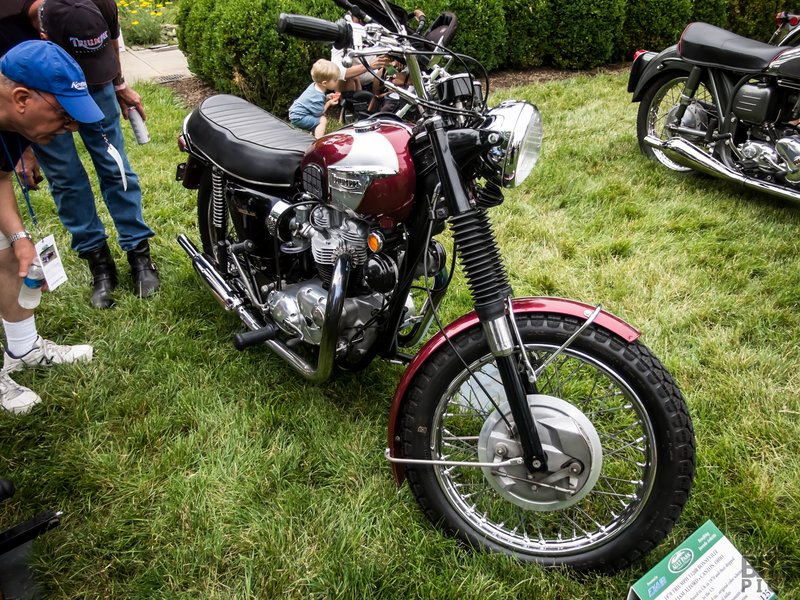 1967 Triumph T120R BONNEVILLE