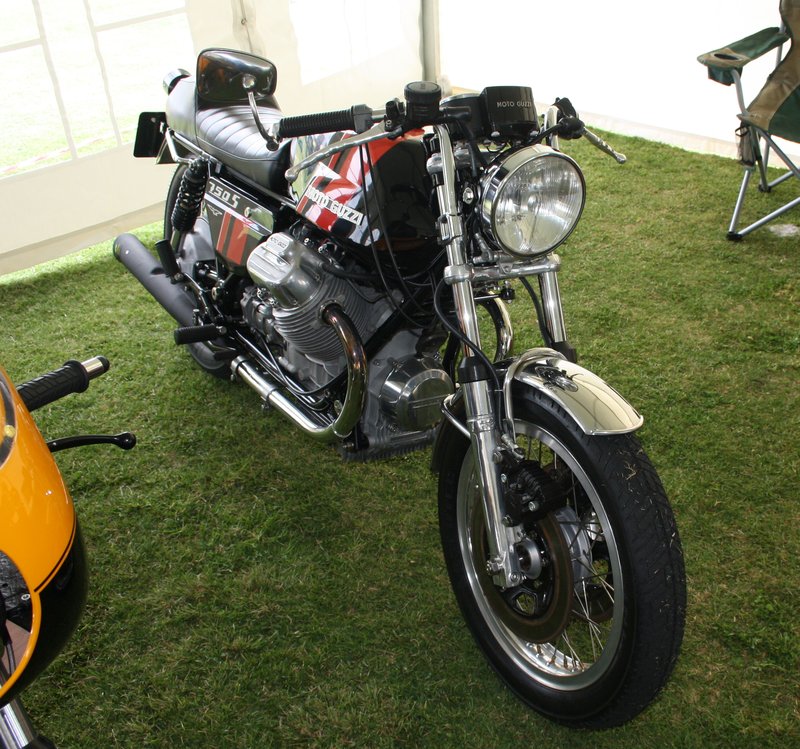 1971–1974 Moto Guzzi V7 750 SPORT
