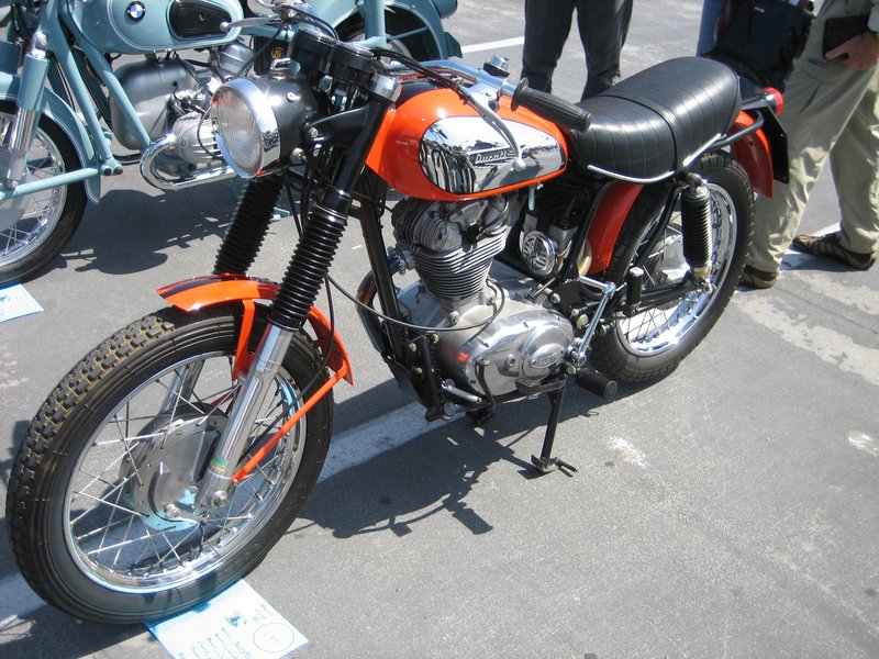 1973–1974 Ducati 350 SCRAMBLER