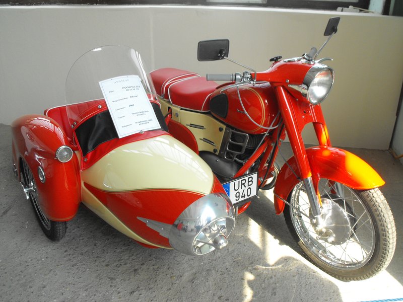1973 Pannonia P 10