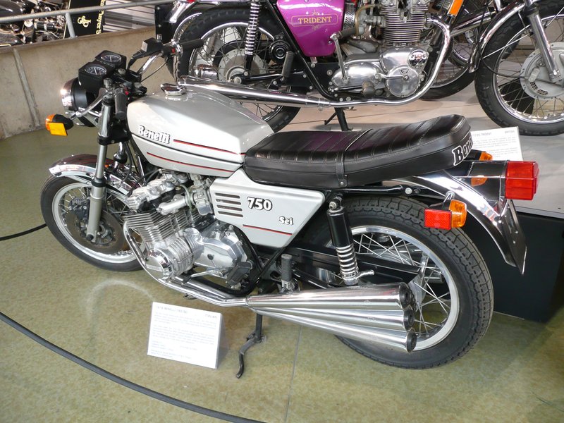 1974–1978 Benelli 750 SEI