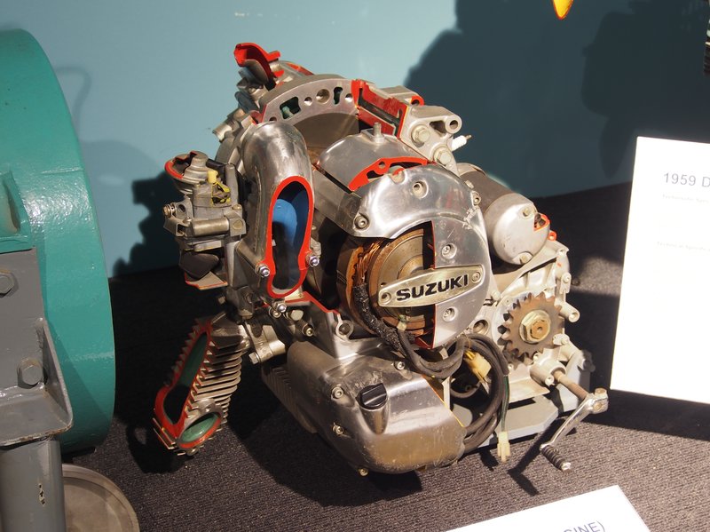 1975–1976 Suzuki RE 5 ROTARY