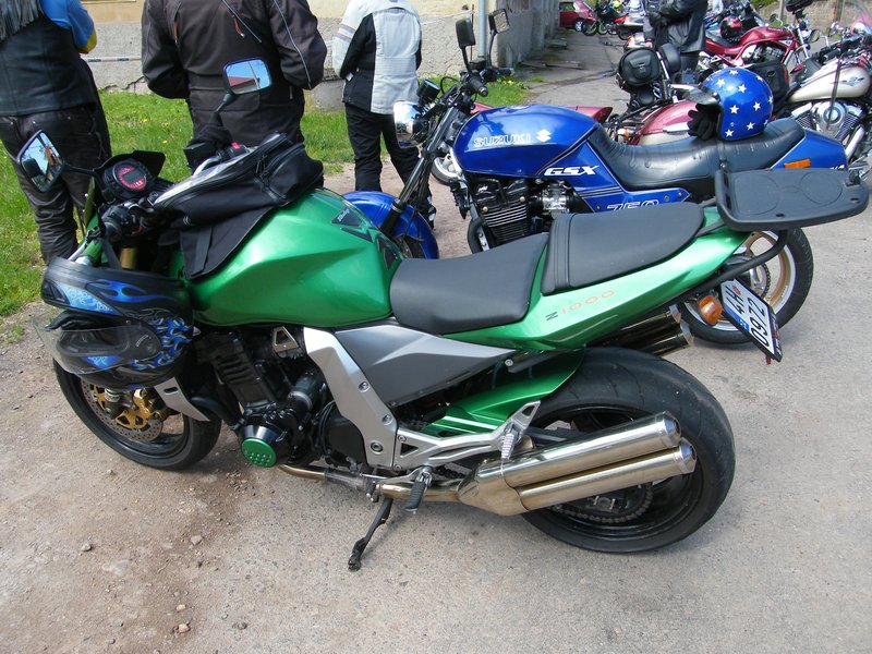 2003–2006 Kawasaki Z 1000