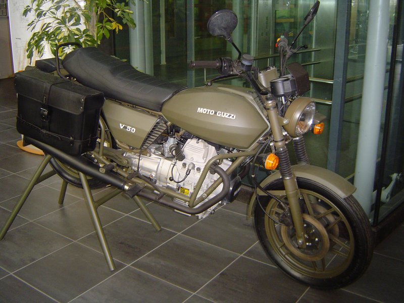 1977–1979 Moto Guzzi V 50