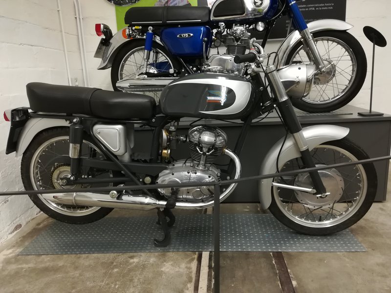 1980–1981 Mototrans 350 VENTO
