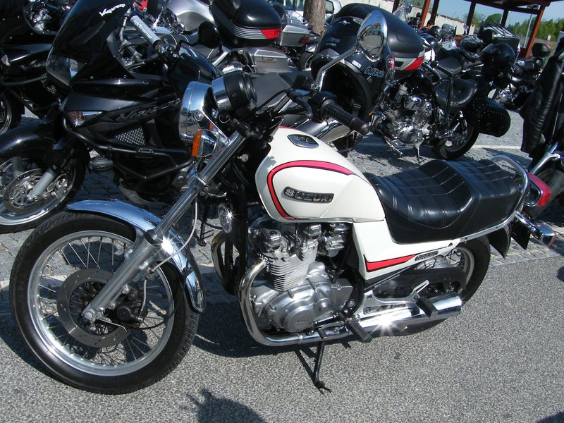 1988–1989 Suzuki GR 650