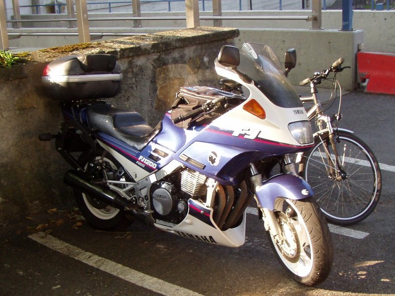 1986–1995 Yamaha FJ 1200