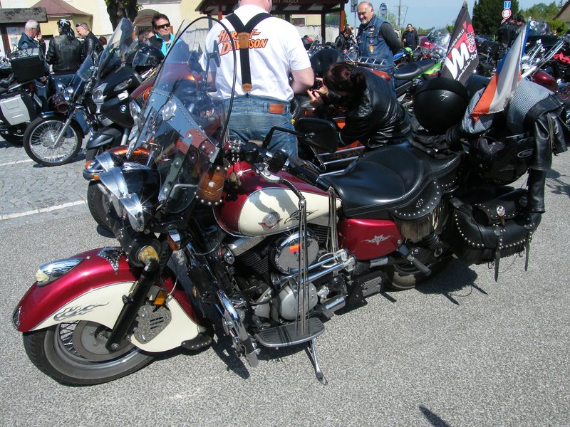 1987–1989 Kawasaki VN-15