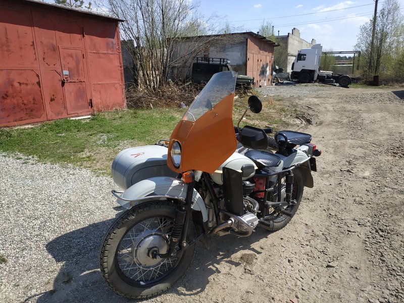 1997–1998 Ural TOURIST