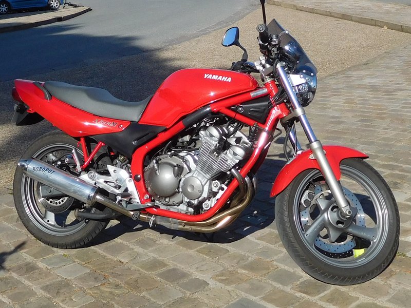 1994–1997 Yamaha XJ 600 N
