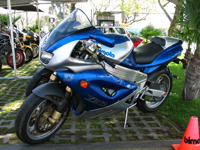 1997–1998 Bimota YB11