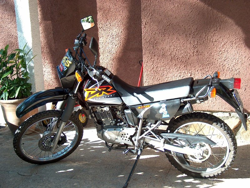1997–1998 Suzuki DR 125 SE