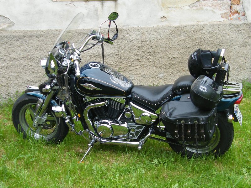 1997–2003 Suzuki VZ 800 MARAUDER