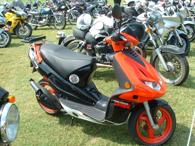1998 Derbi PREDATOR