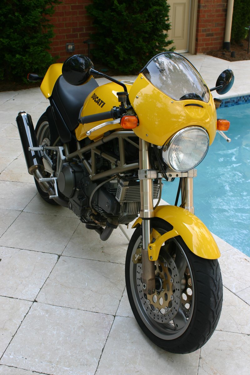 1998 Ducati 900 MONSTER S