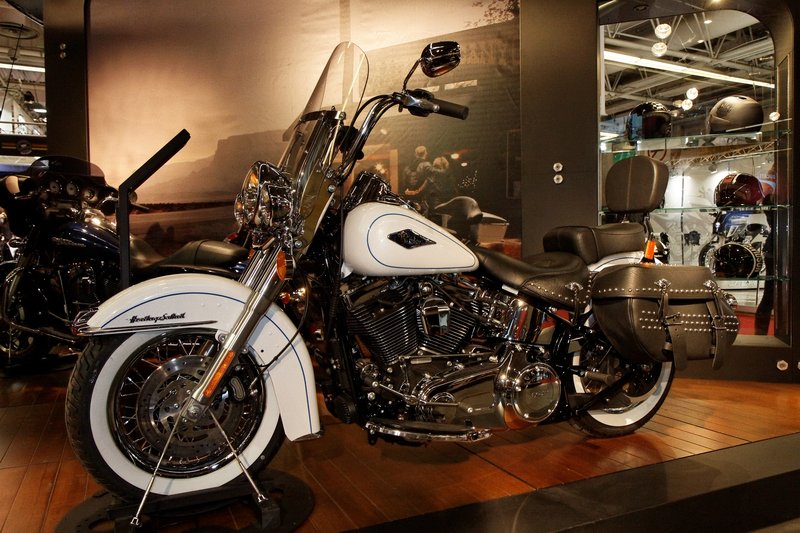 2009–2011 Harley-Davidson FLSTC HERITAGE SOFTAIL CLASSIC