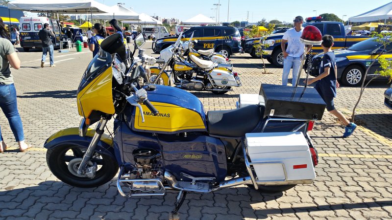 2001 Amazonas 1600