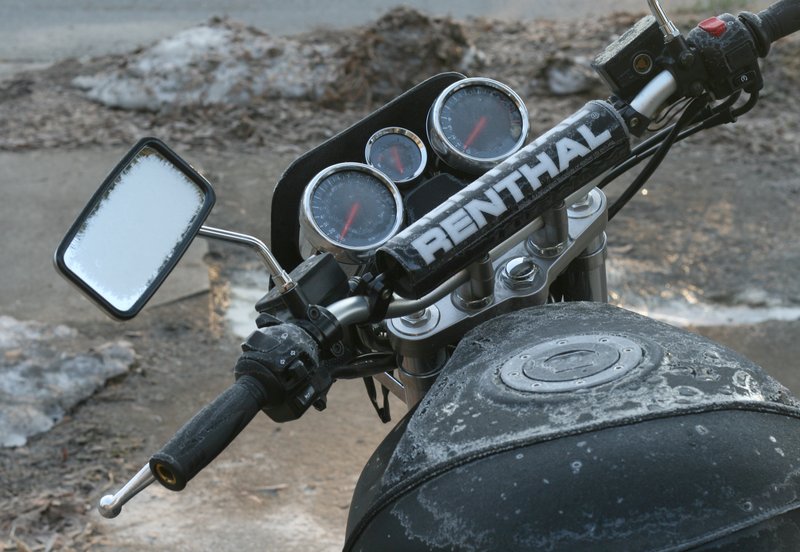 2001–2003 Suzuki GSF 1200 BANDIT