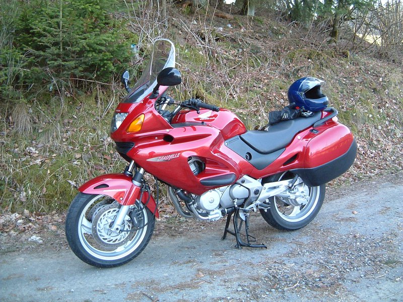 2003 Honda NT 650 DEAUVILLE