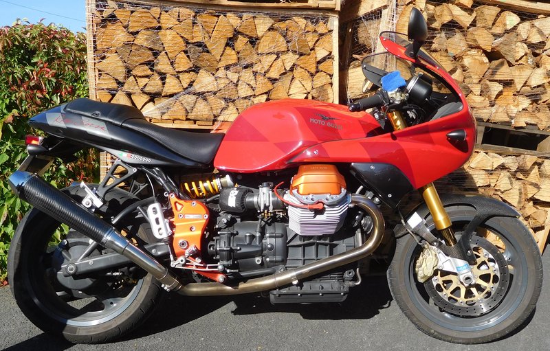 2003–2004 Moto Guzzi V11 LE MANS ROSSO CORSA