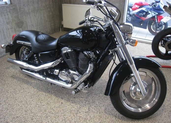 2004–2007 Honda SHADOW SABRE