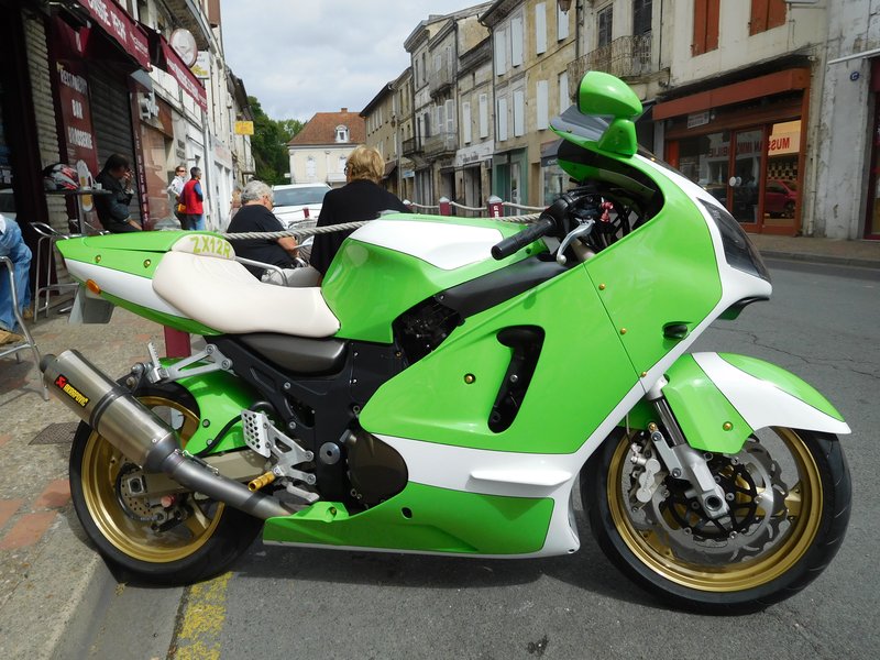 2004 Kawasaki NINJA ZX-12R