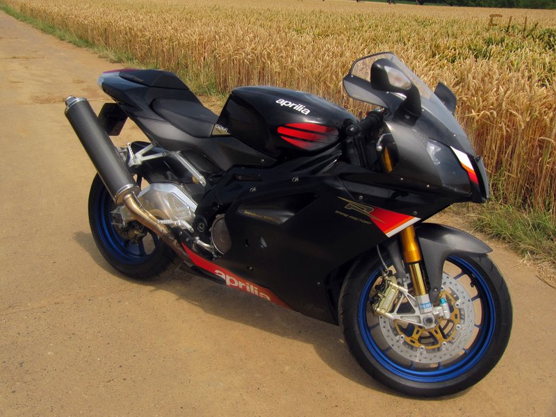 2008–2009 Aprilia RSV 1000 R FACTORY