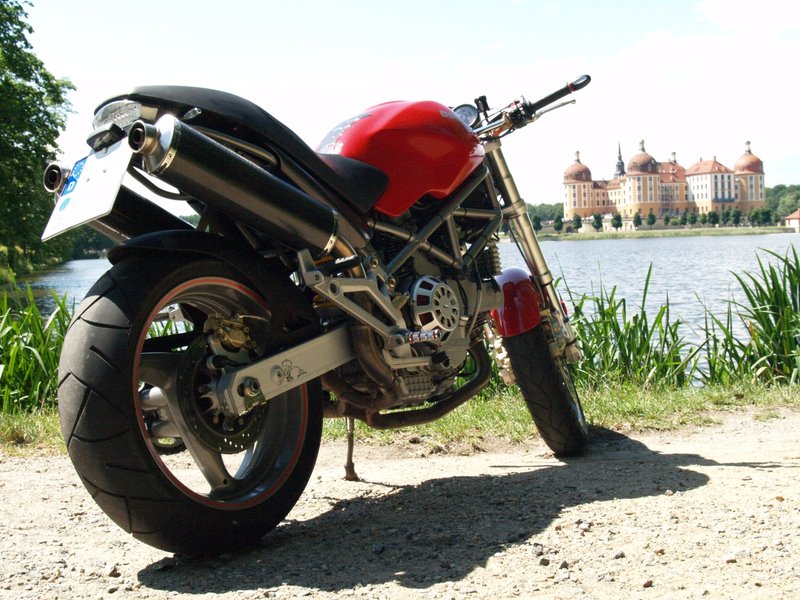2005 Ducati MONSTER 1000