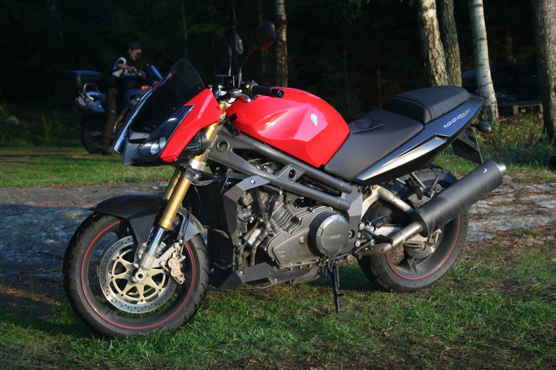 2005 MZ 1000 SF