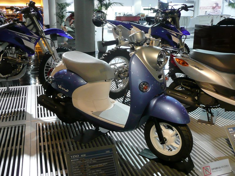2005 Yamaha VINO