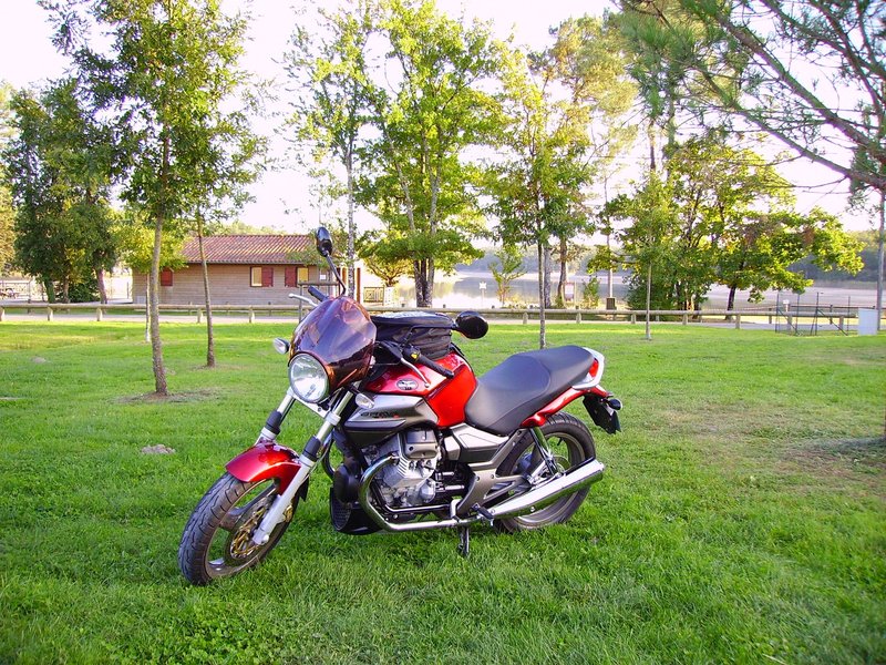 2007–2010 Moto Guzzi BREVA 750