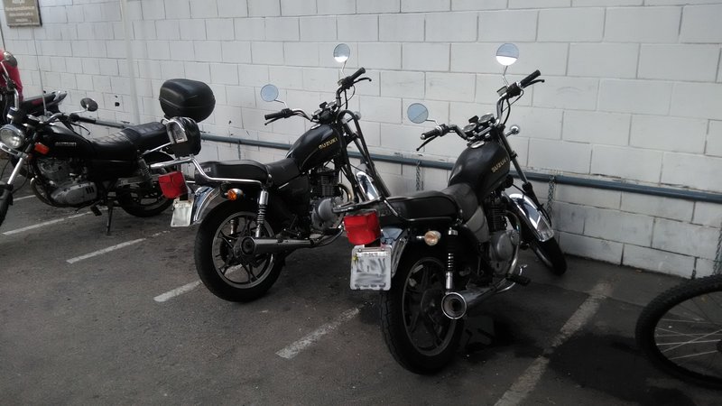 2010–2012 Suzuki BOULEVARD 400