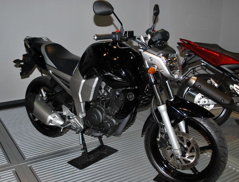 2011 Yamaha FZ16