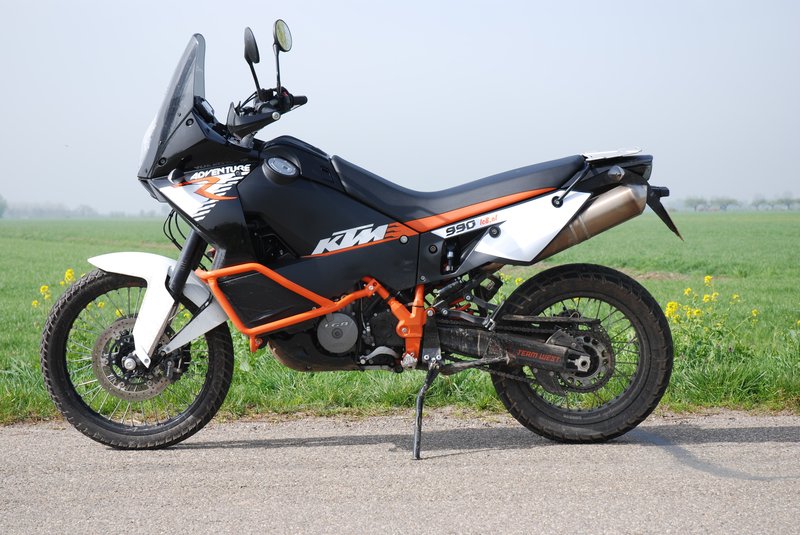 2009–2013 KTM 990 ADVENTURE R