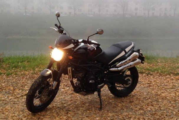 2009–2012 Moto Morini SCRAMBLER