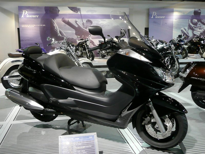 2009–2010 Yamaha MAJESTY