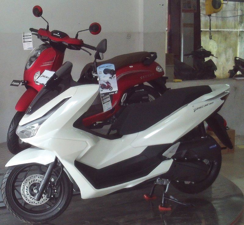 2010–2012 Honda PCX