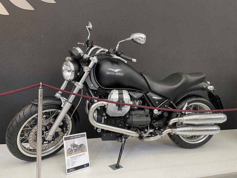 2011 Moto Guzzi BELLAGIO AQUILA NERA