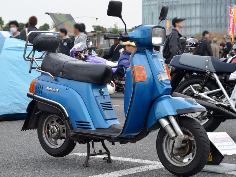 2011–2012 Suzuki GEMMA