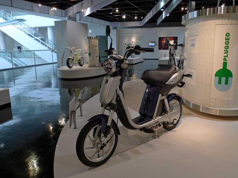 2011–2012 Yamaha EC-03