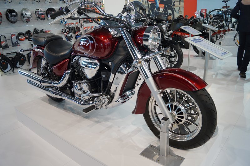 2012–2014 Hyosung ST7