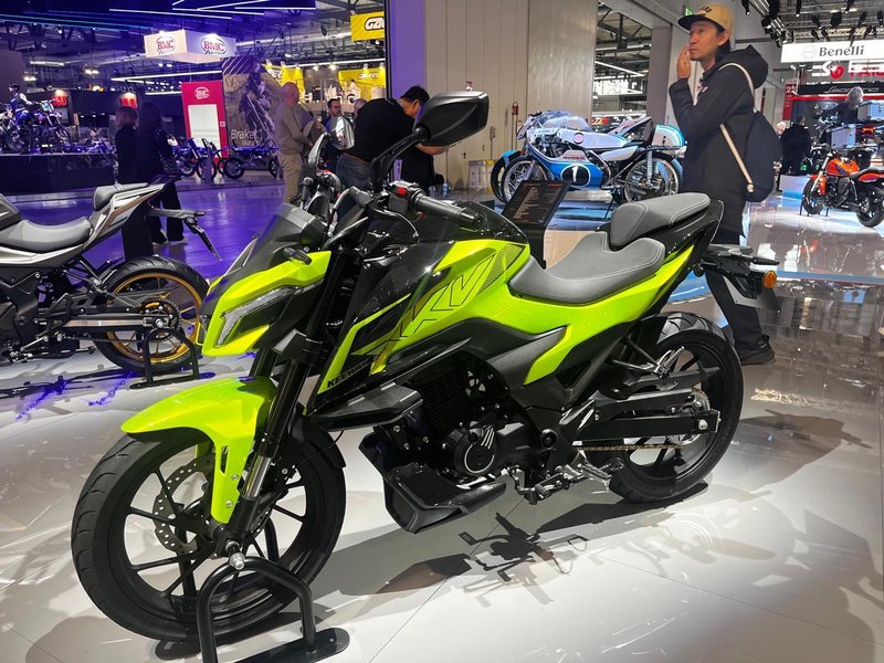 2013–2014 Keeway RKV 200