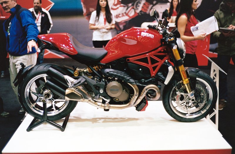 2014–2019 Ducati MONSTER 1200